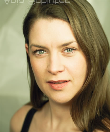 Anja Schlüter - Schauspielerin und Darstellerin  für Film, Fernsehen und Bühne
